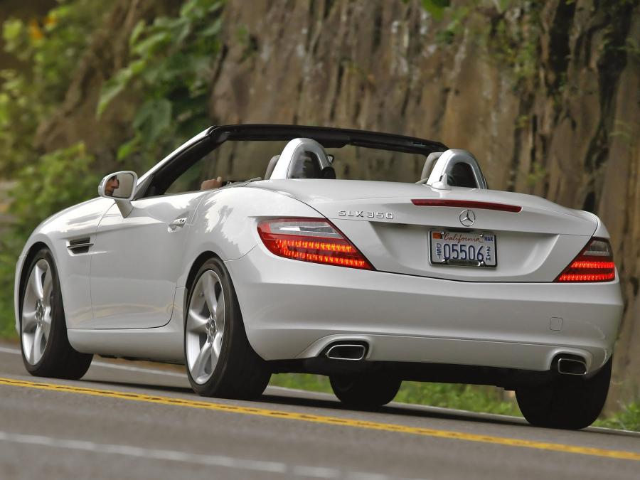  Mercedes-Benz SLK350 2011 года  (US) (фото 10 из 47)